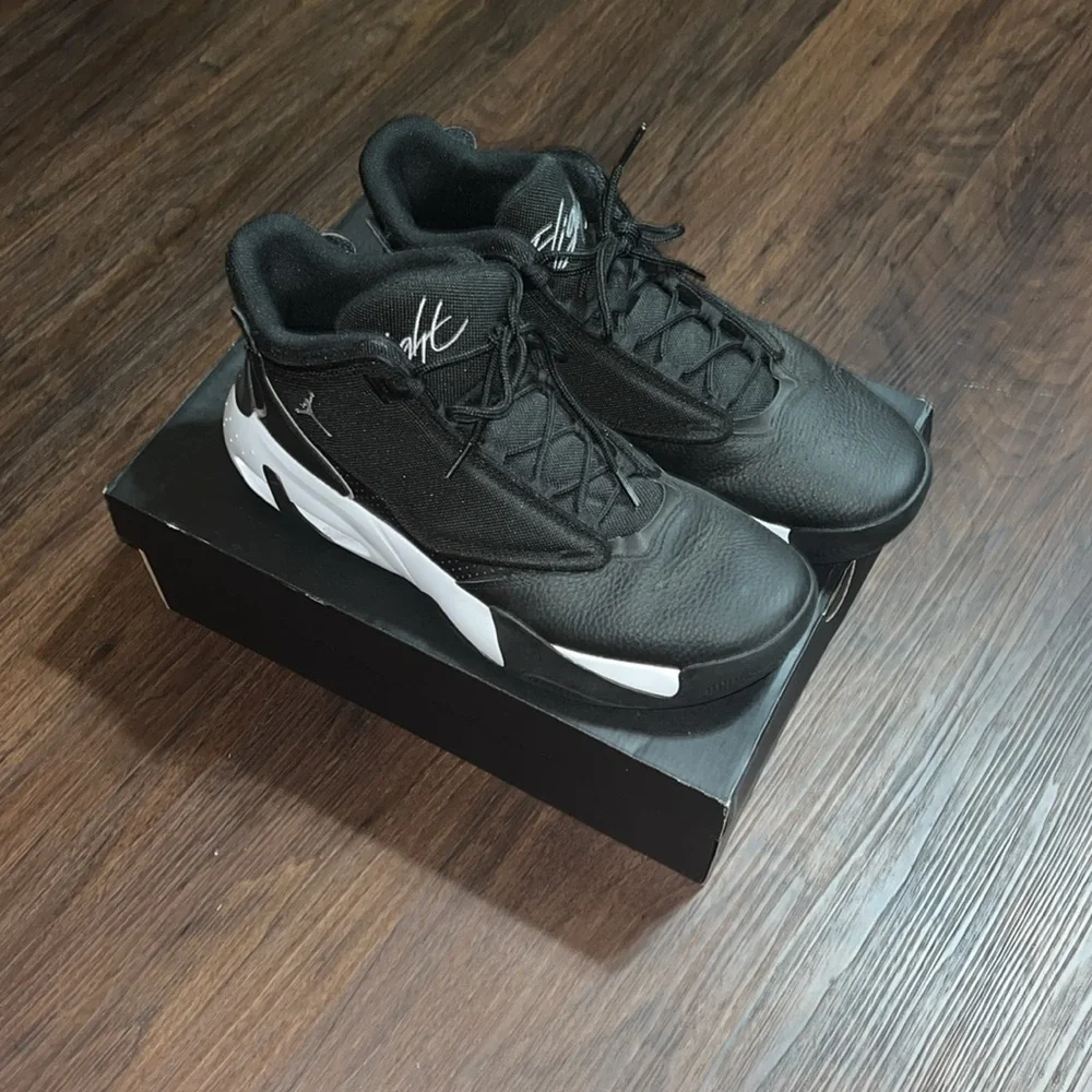 Nike Air Jordan Flight Max Aura 4 Black Metallic Streetwear Sneakers Size 13